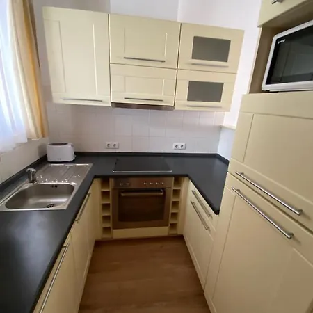 Lovag8 Apartment *